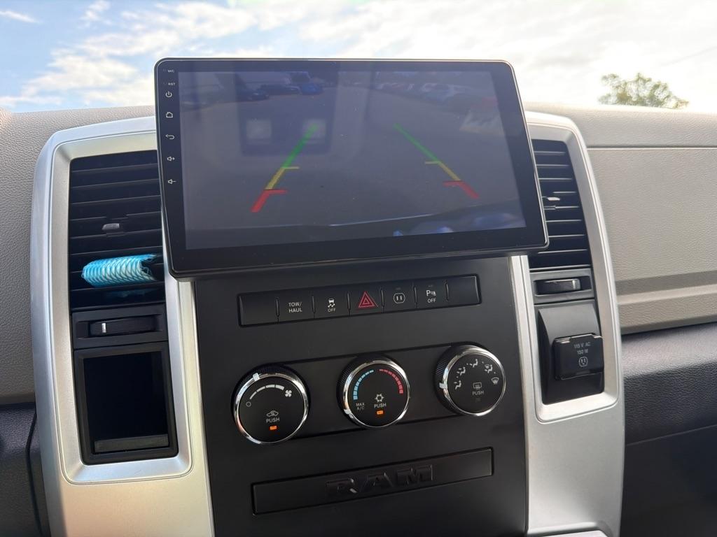 RAM 1500 2WD Crew Cab 140.5" Outdoorsman 2012