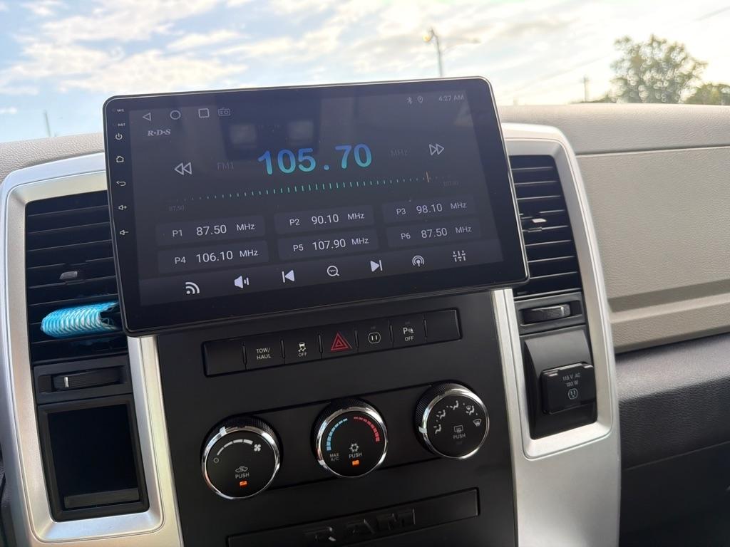 RAM 1500 2WD Crew Cab 140.5" Outdoorsman 2012