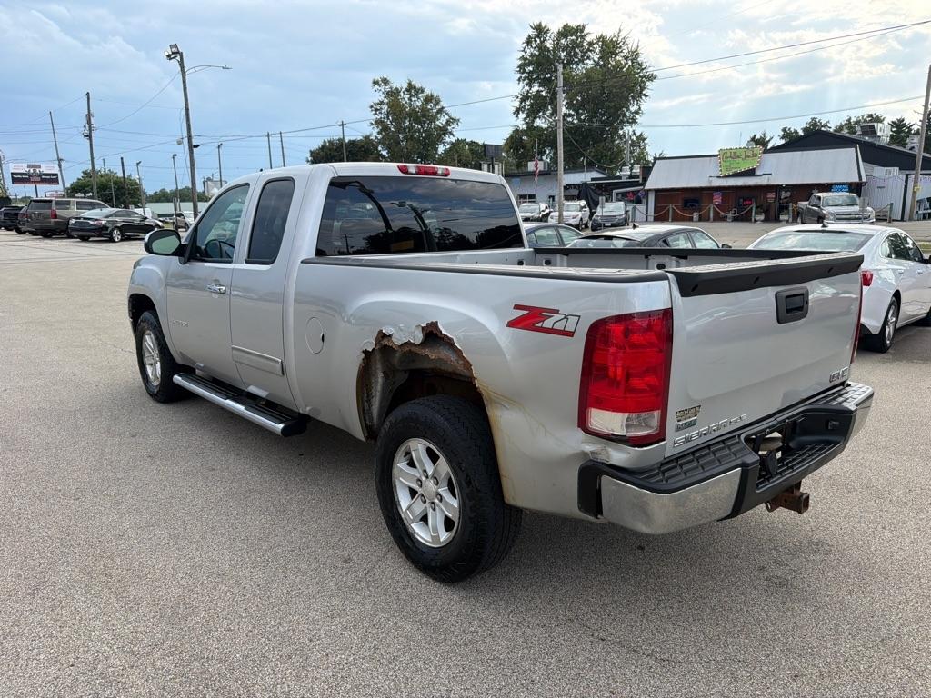 GMC Sierra 1500 2WD Ext Cab 143.5" SLE 2010