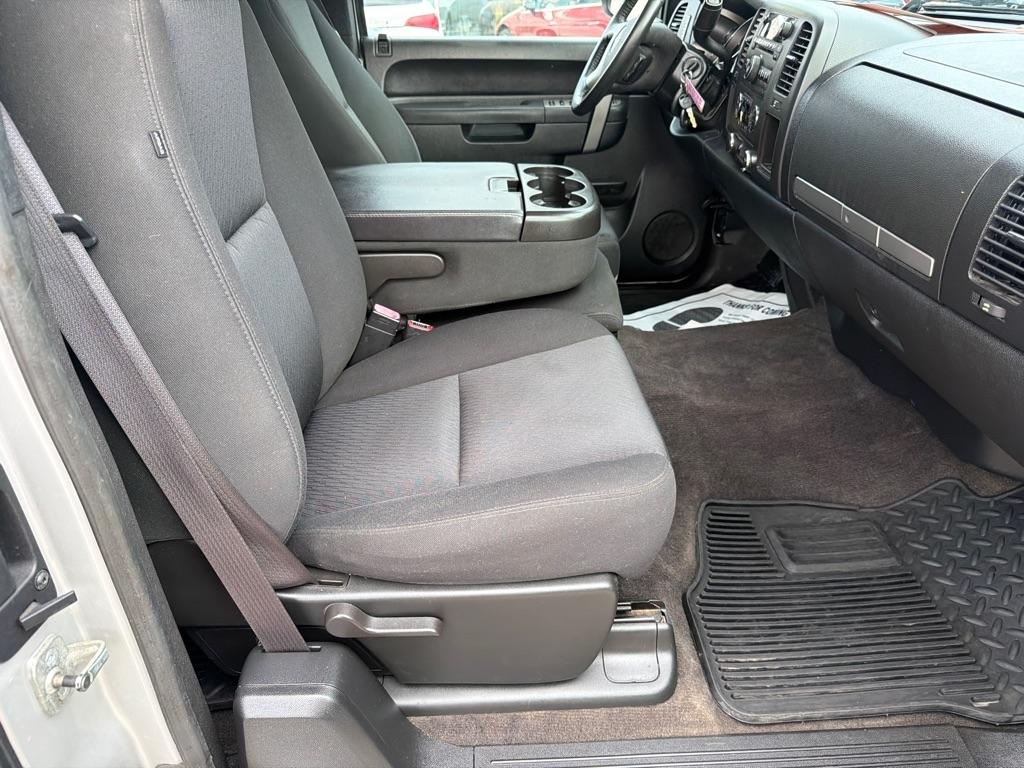 GMC Sierra 1500 2WD Ext Cab 143.5" SLE 2010