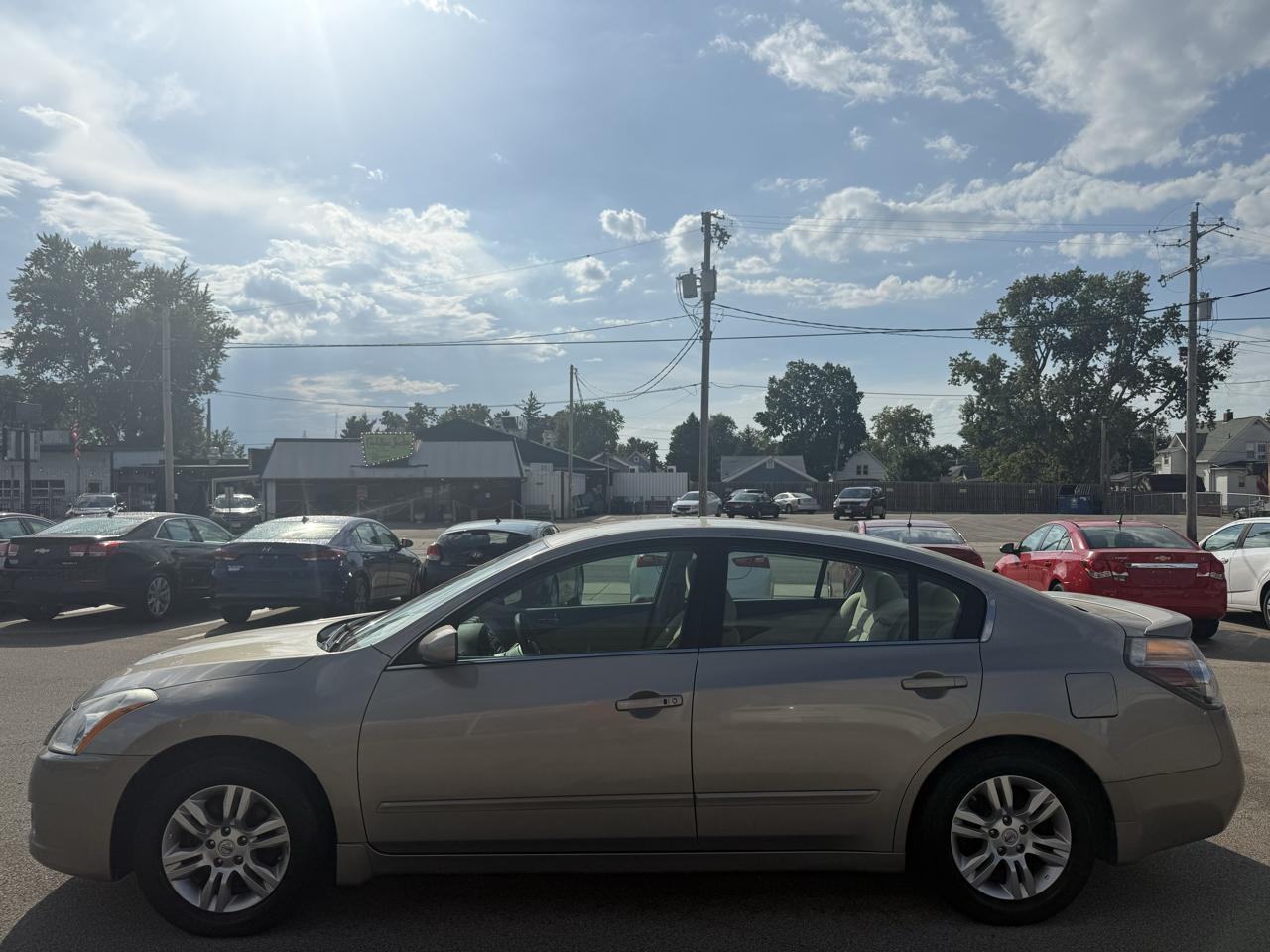 Nissan Altima 4dr Sdn I4 CVT 2.5 S 2011