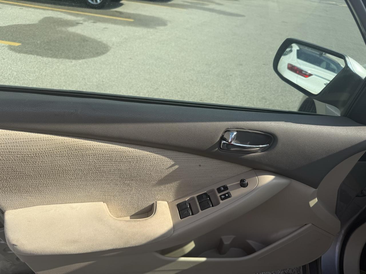 Nissan Altima 4dr Sdn I4 CVT 2.5 S 2011