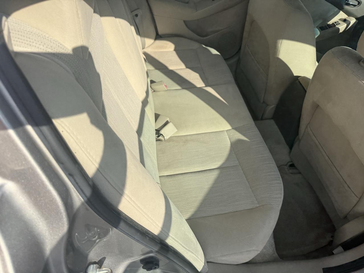 Nissan Altima 4dr Sdn I4 CVT 2.5 S 2011