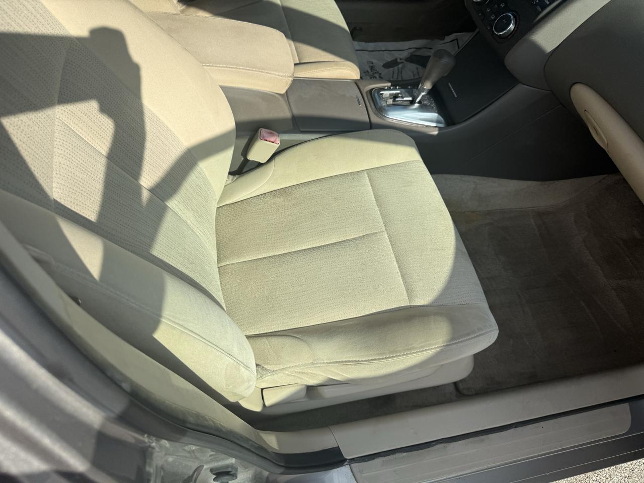 Nissan Altima 4dr Sdn I4 CVT 2.5 S 2011