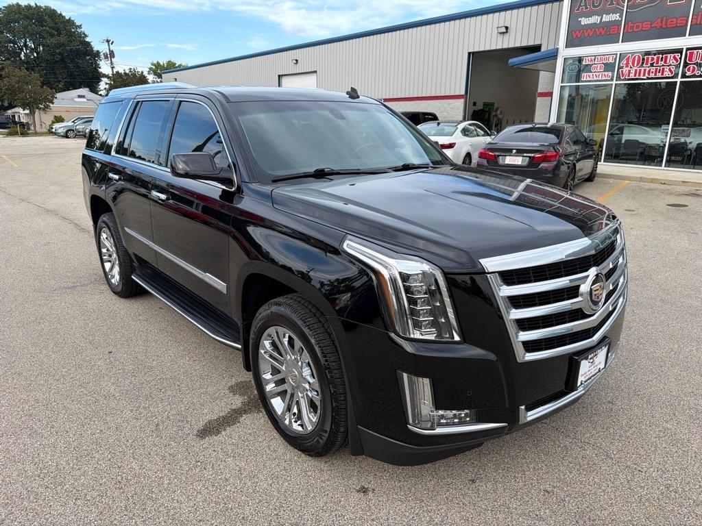 Cadillac Escalade 4WD 4dr Standard 2015