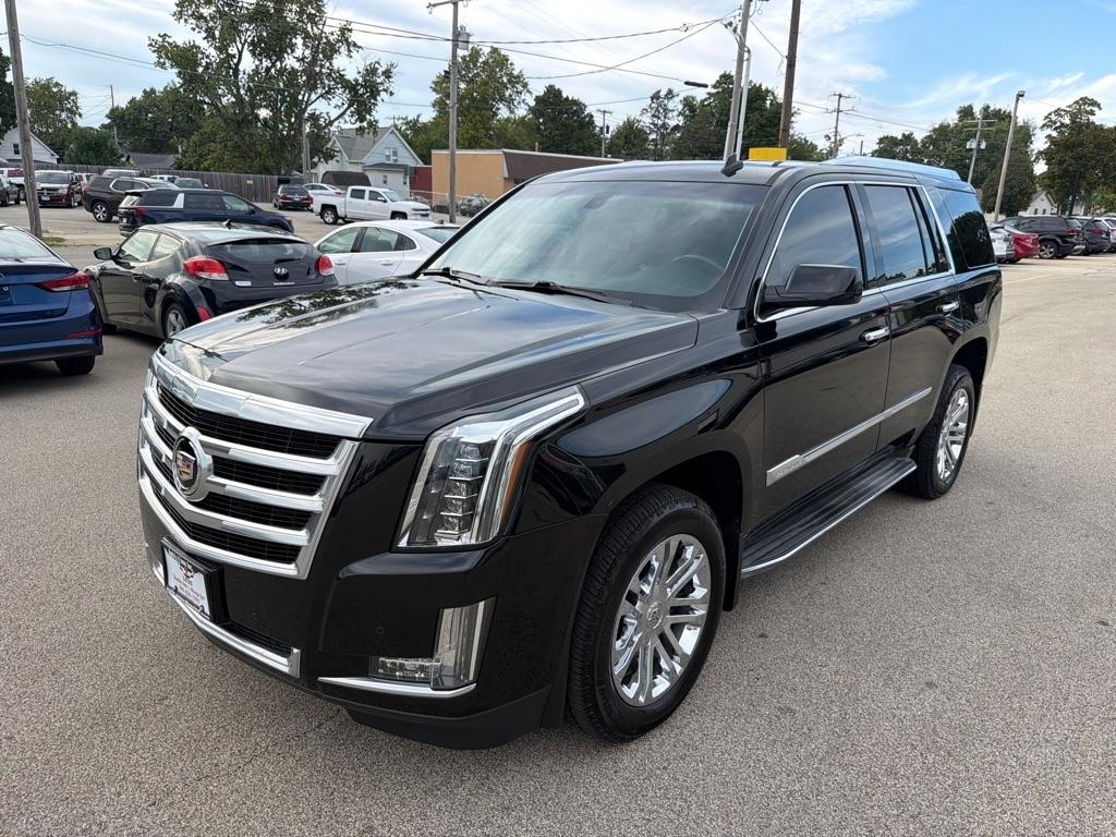 Cadillac Escalade 4WD 4dr Standard 2015