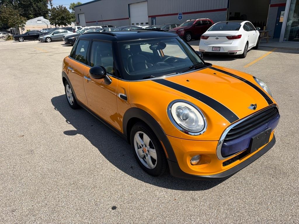 MINI Cooper Hardtop 4 Door 4dr HB 2016