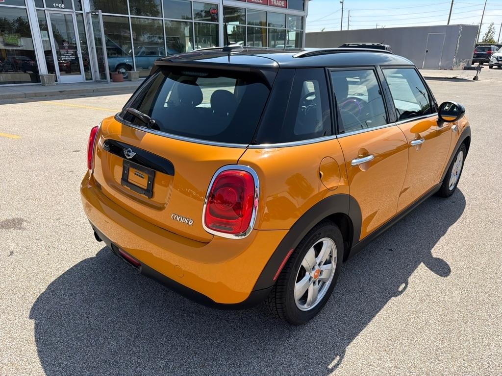 MINI Cooper Hardtop 4 Door 4dr HB 2016