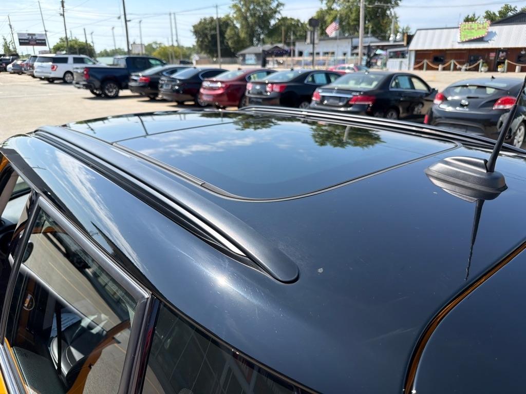 MINI Cooper Hardtop 4 Door 4dr HB 2016