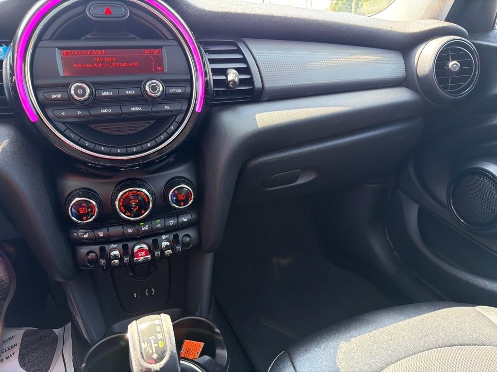 MINI Cooper Hardtop 4 Door 4dr HB 2016