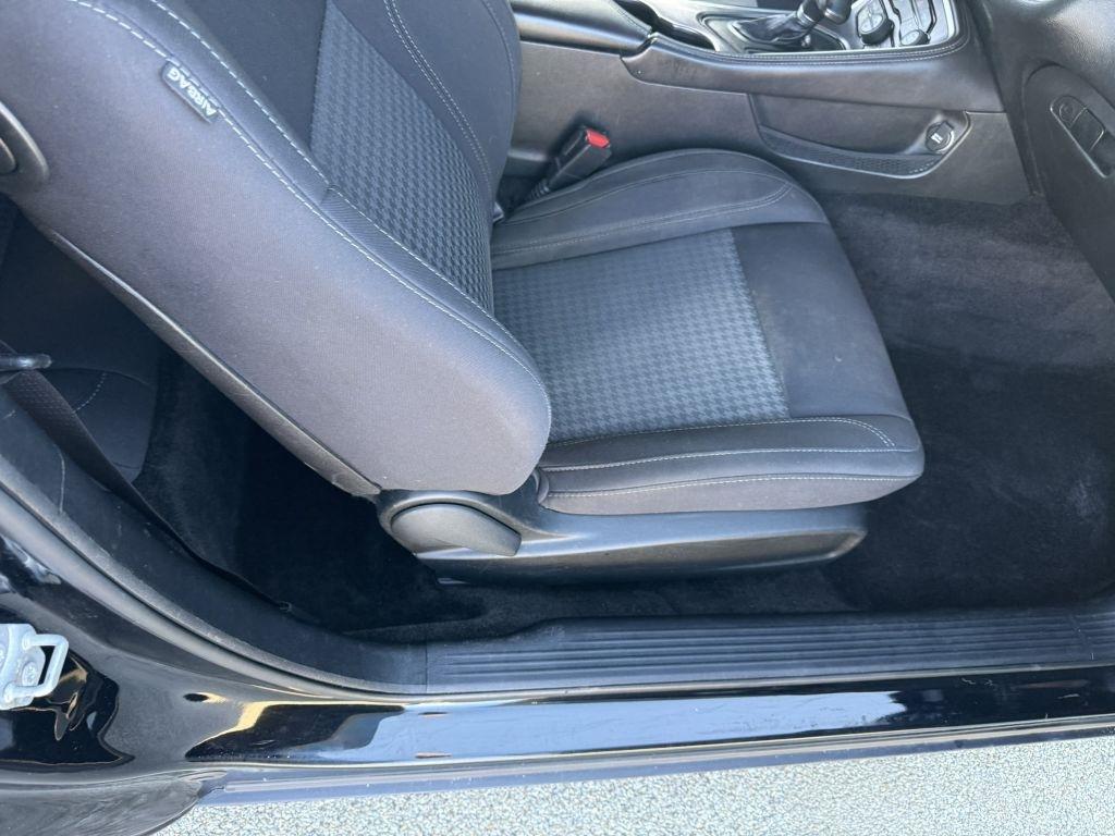 Dodge Challenger SXT RWD 2018