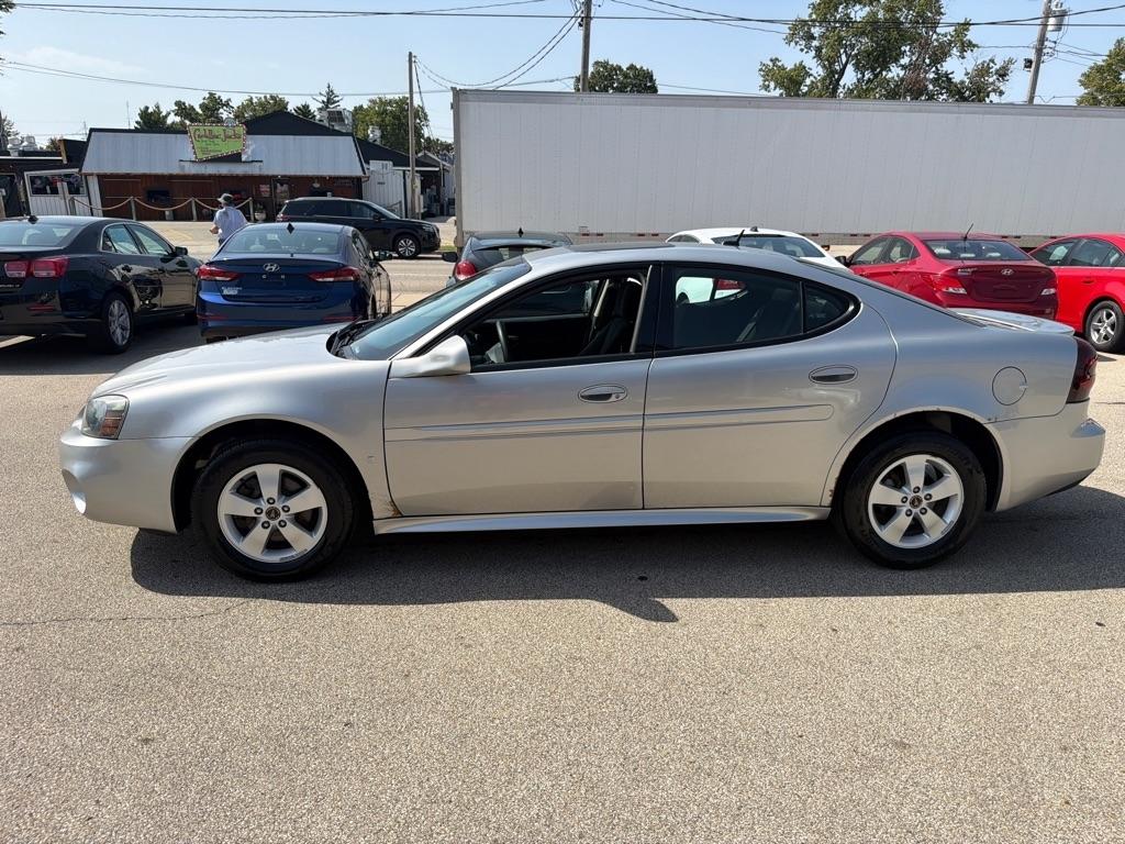 Pontiac Grand Prix 4dr Sdn 2006
