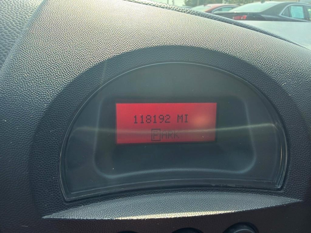 Pontiac Grand Prix 4dr Sdn 2006