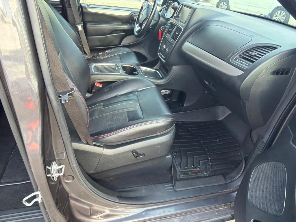 Dodge Grand Caravan GT Wagon Fleet 2017