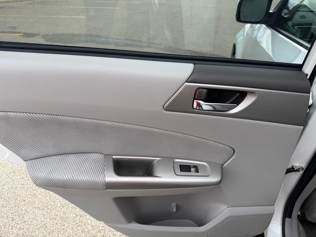 Subaru Forester 4dr Auto 2.5X Premium w/All-Weather Pkg 2010