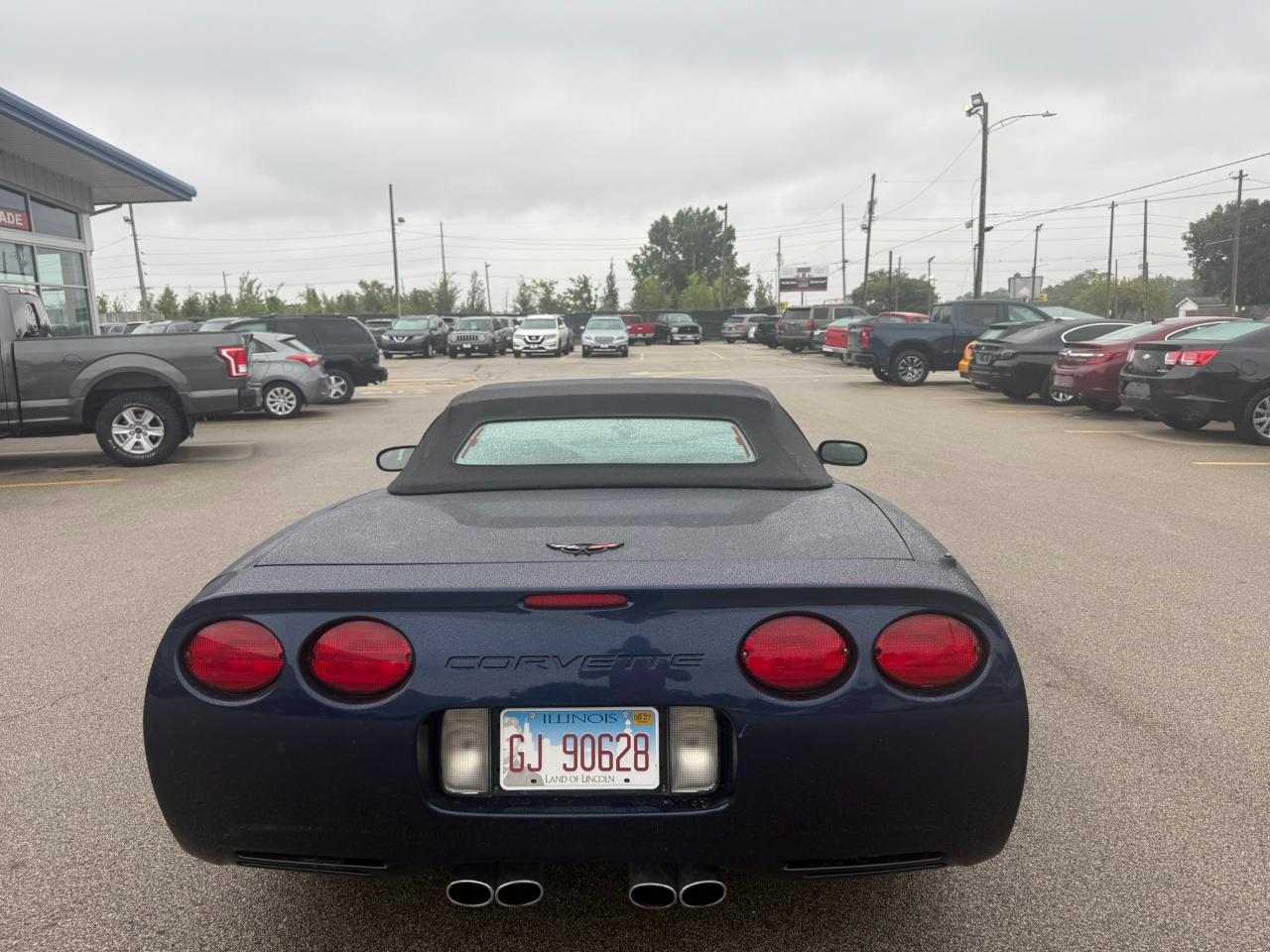 Chevrolet Corvette 2dr Convertible 2000