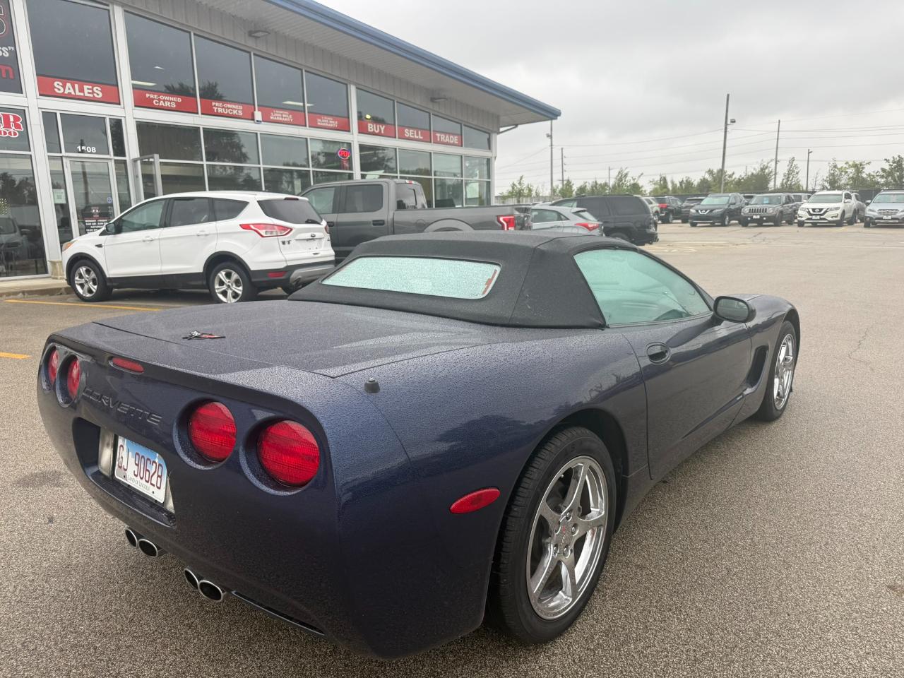 Chevrolet Corvette 2dr Convertible 2000