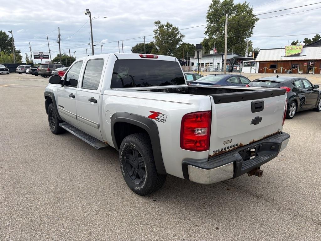 Chevrolet Silverado 1500 4WD Crew Cab 143.5" LT 2012