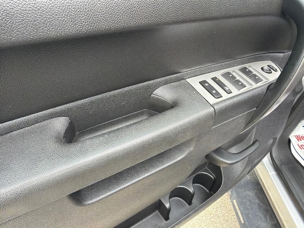 Chevrolet Silverado 1500 4WD Crew Cab 143.5" LT 2012