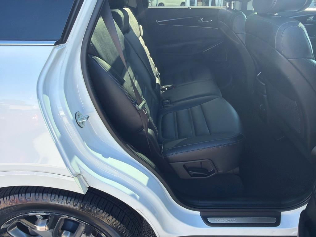 Kia Sorento FWD 4dr 3.3L SX 2016