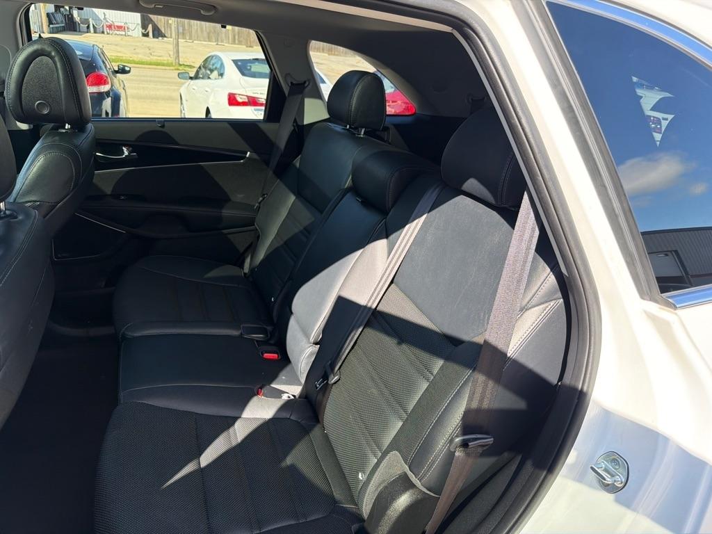 Kia Sorento FWD 4dr 3.3L SX 2016