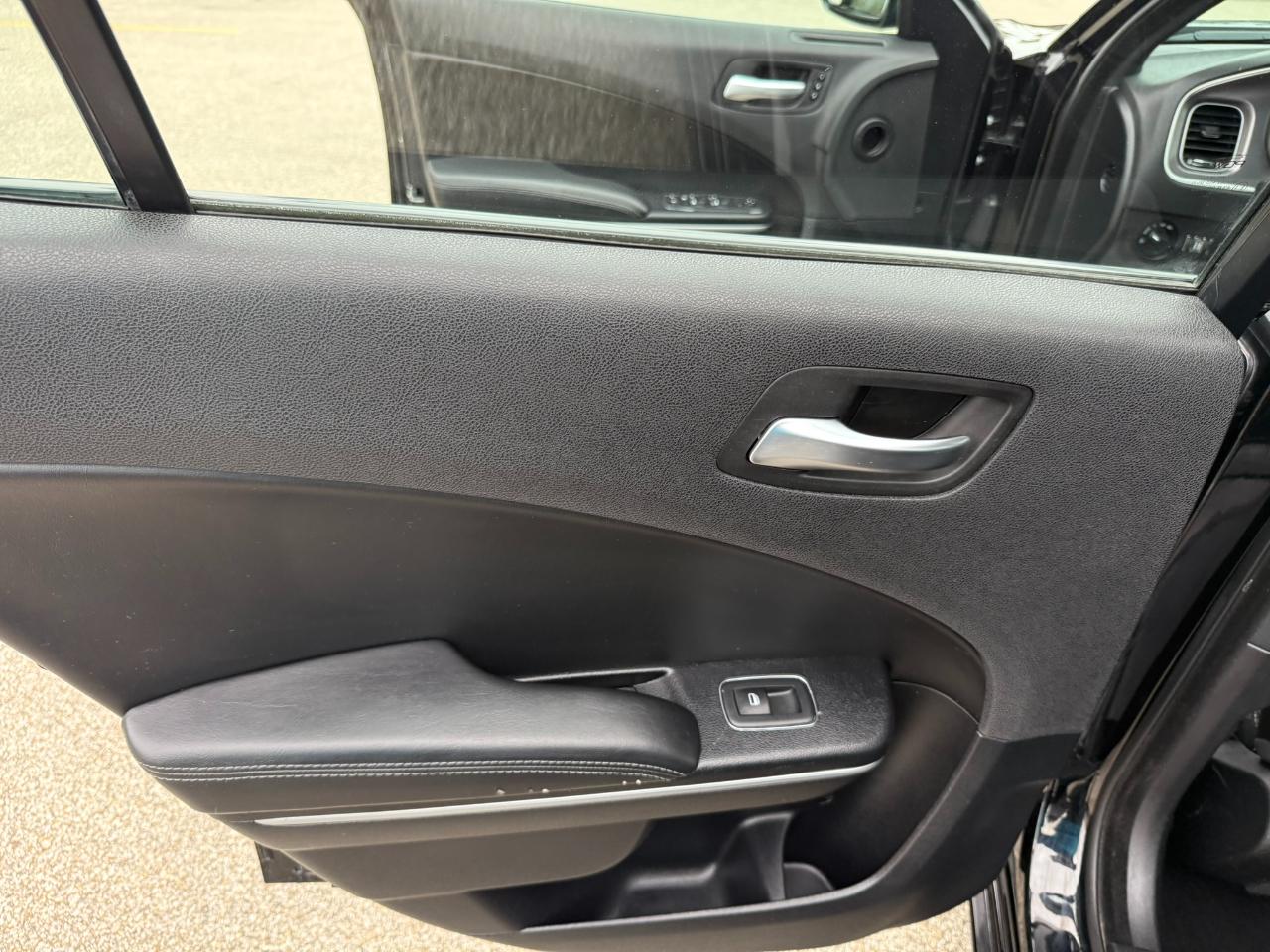 Dodge Charger SXT RWD 2020