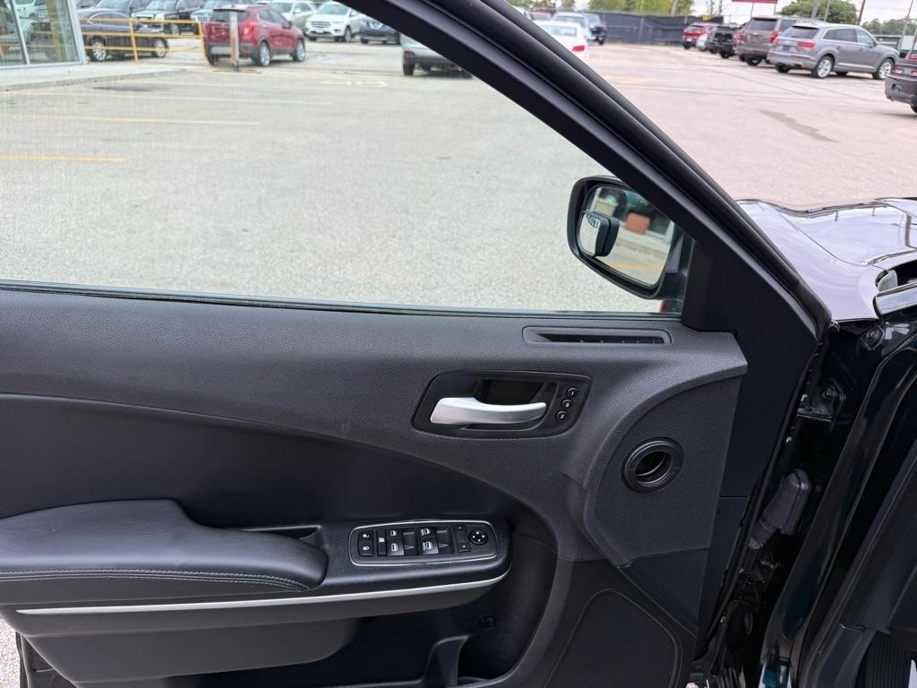 Dodge Charger SXT RWD 2020