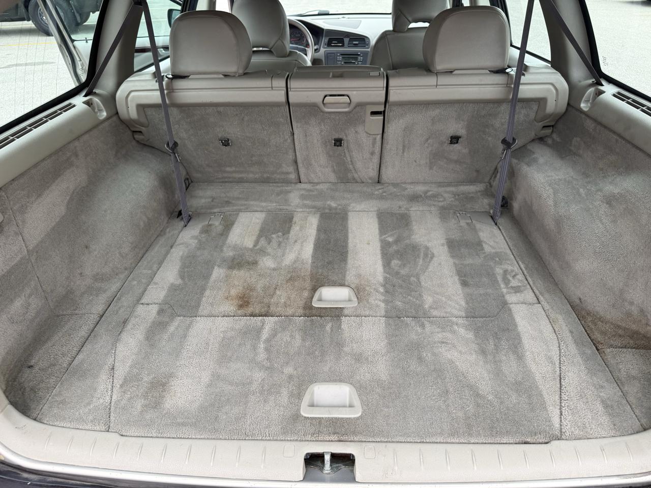 Volvo V70 XC AWD A SR 5dr Wgn AWD Turbo w/SR 2001