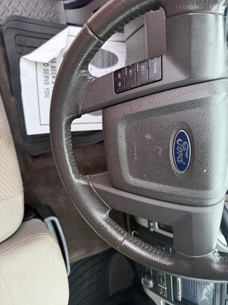 Ford F-150 4WD SuperCab 145" Lariat 2010