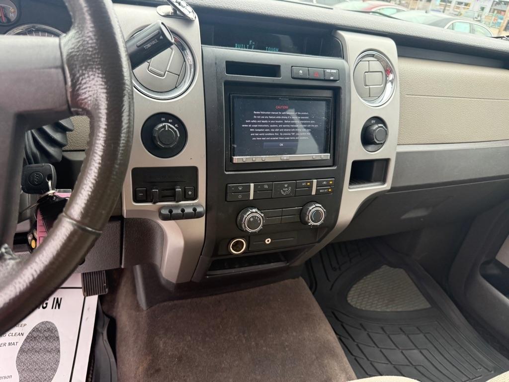 Ford F-150 4WD SuperCab 145" Lariat 2010