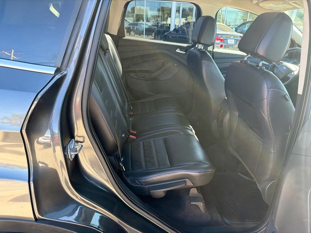 Ford Escape Titanium FWD 2017