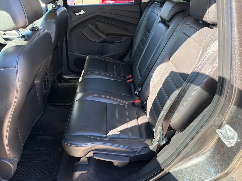 Ford Escape Titanium FWD 2017