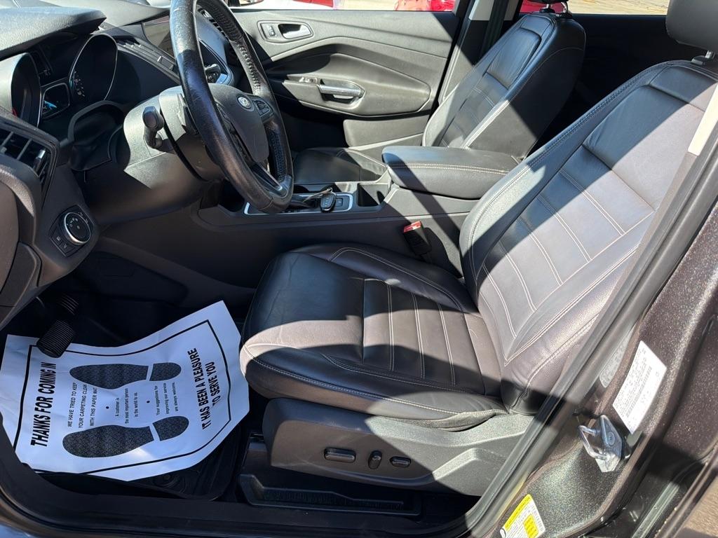 Ford Escape Titanium FWD 2017