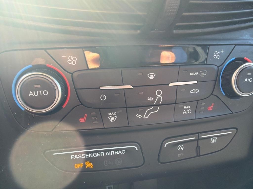 Ford Escape Titanium FWD 2017
