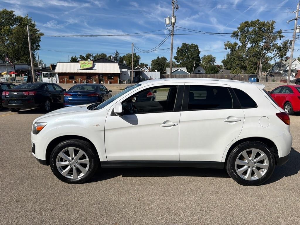 Mitsubishi Outlander Sport 2WD 4dr Man ES 2013