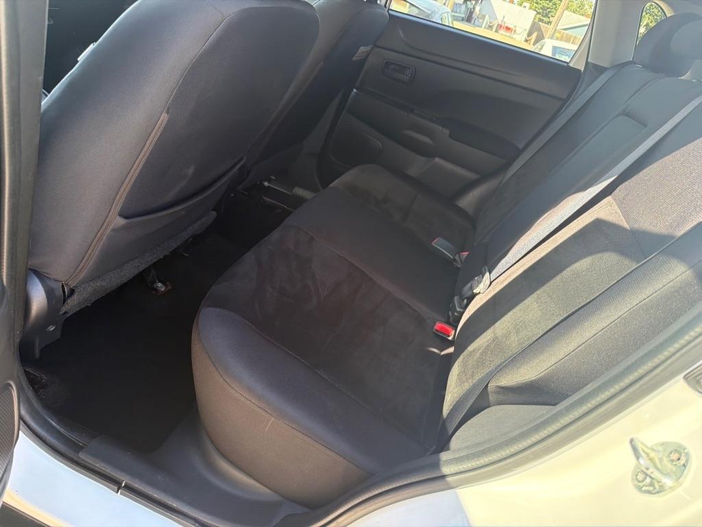 Mitsubishi Outlander Sport 2WD 4dr Man ES 2013