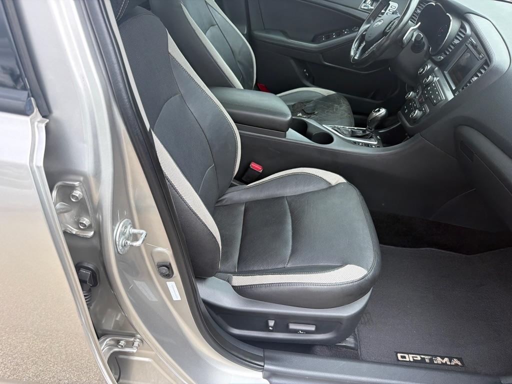Kia Optima 4dr Sdn 2.0T Auto SX 2012