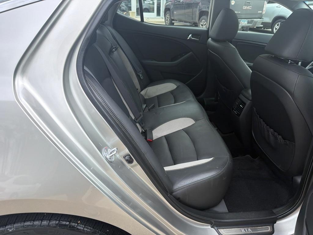 Kia Optima 4dr Sdn 2.0T Auto SX 2012