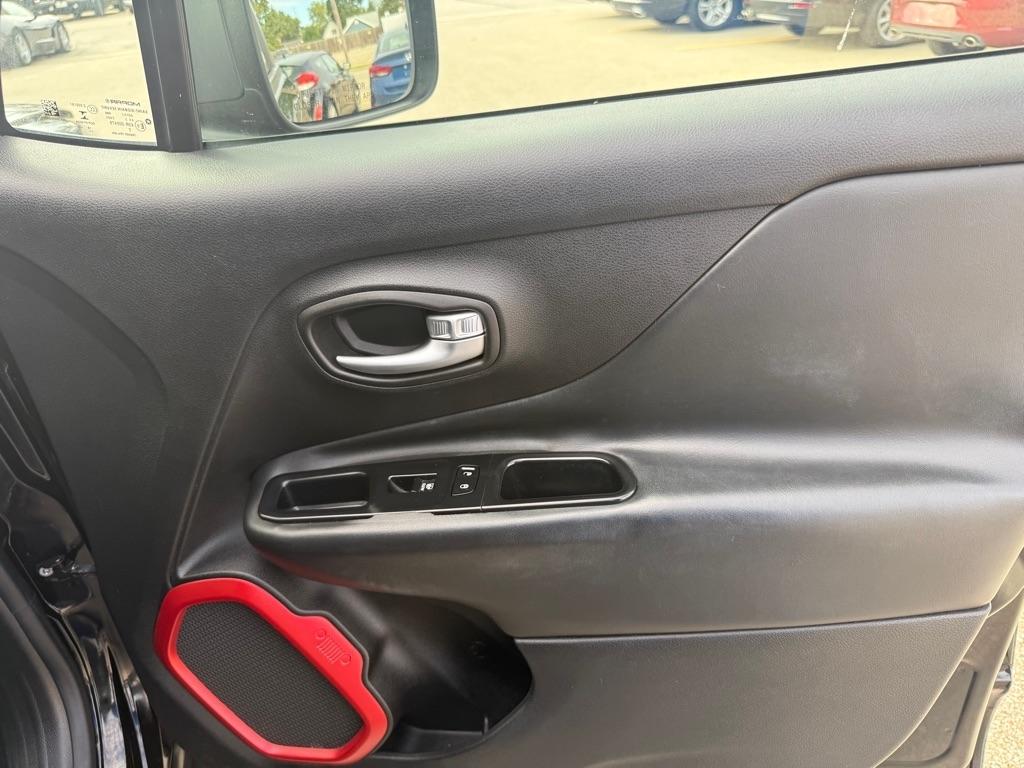 Jeep Renegade 4WD 4dr Trailhawk 2015
