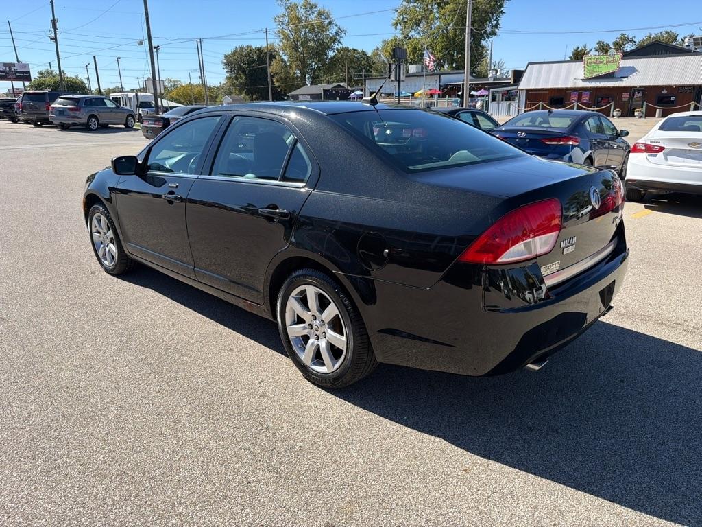Mercury Milan 4dr Sdn Premier FWD 2010