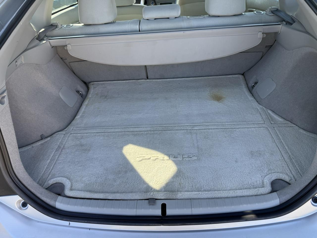 Toyota Prius 5dr HB Three (Natl) 2012