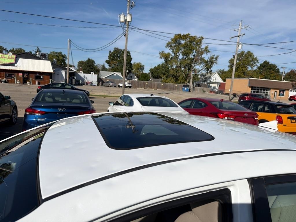 Hyundai Elantra Value Edition 2.0L Auto (Alabama) 2017
