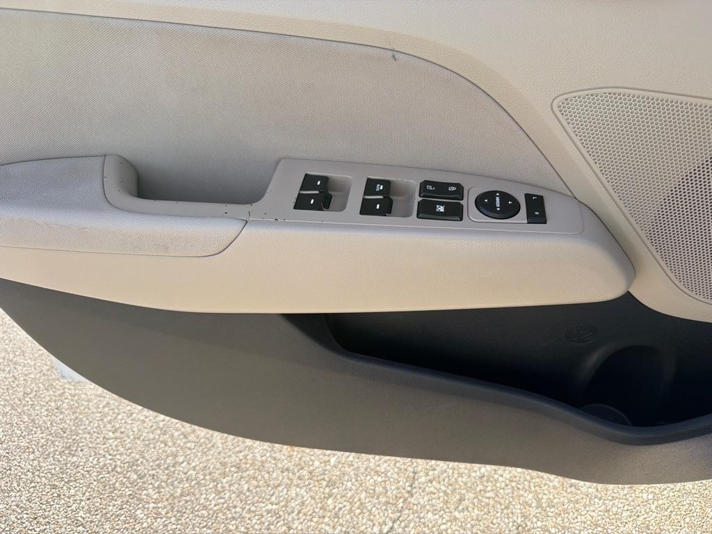 Hyundai Elantra Value Edition 2.0L Auto (Alabama) 2017