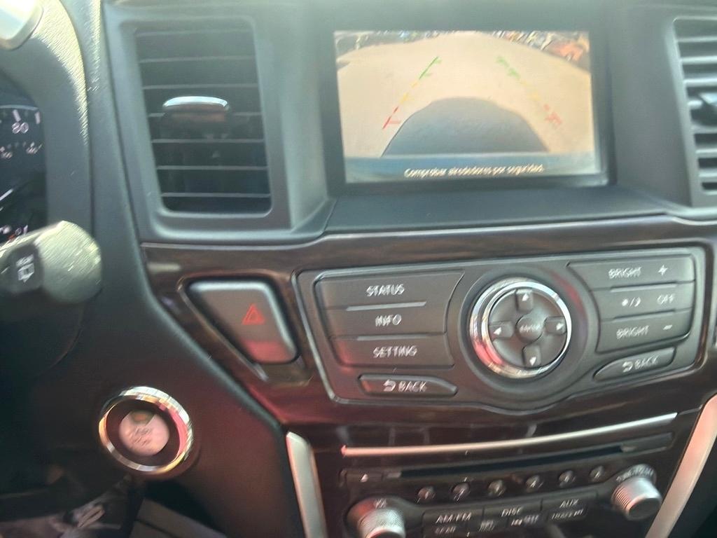 Nissan Pathfinder 4WD 4dr SL 2014