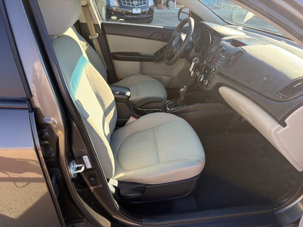 Kia Forte 4dr Sdn Auto EX 2012