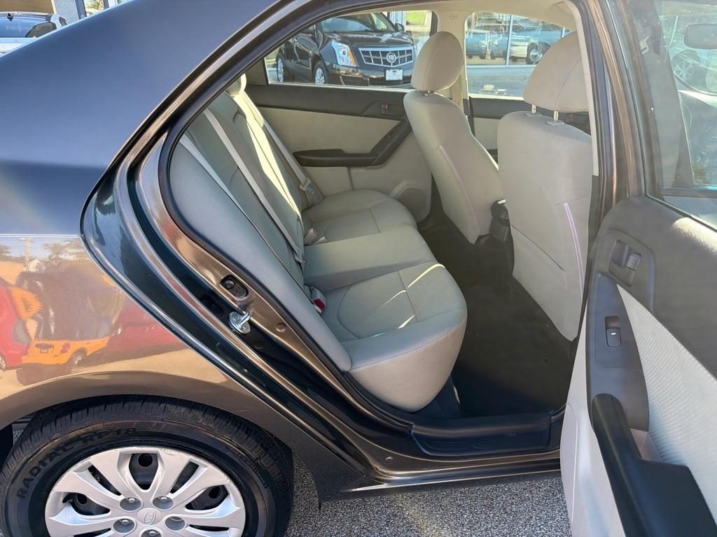 Kia Forte 4dr Sdn Auto EX 2012
