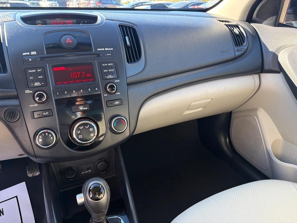 Kia Forte 4dr Sdn Auto EX 2012