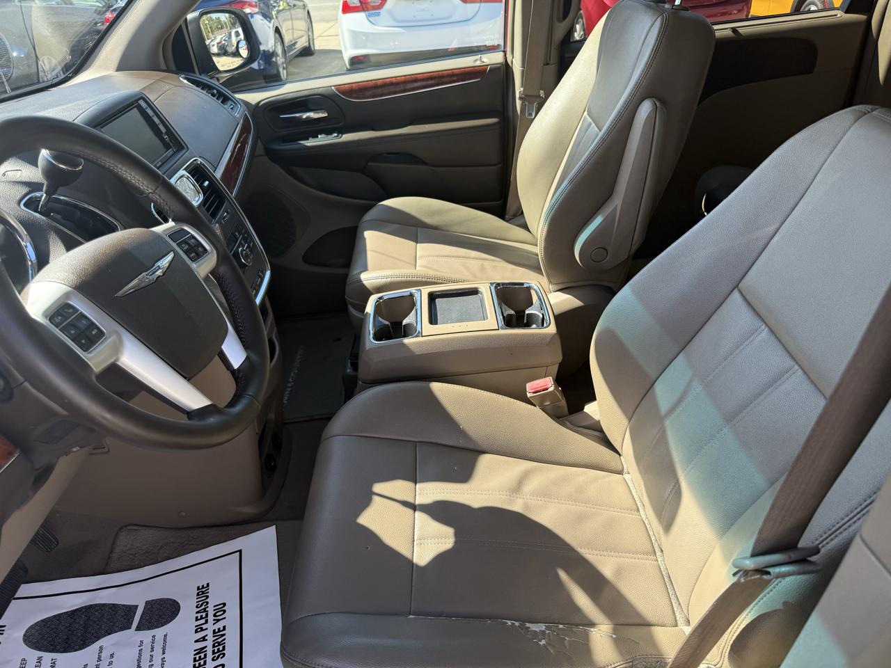 Chrysler Town & Country 4dr Wgn Touring 2014