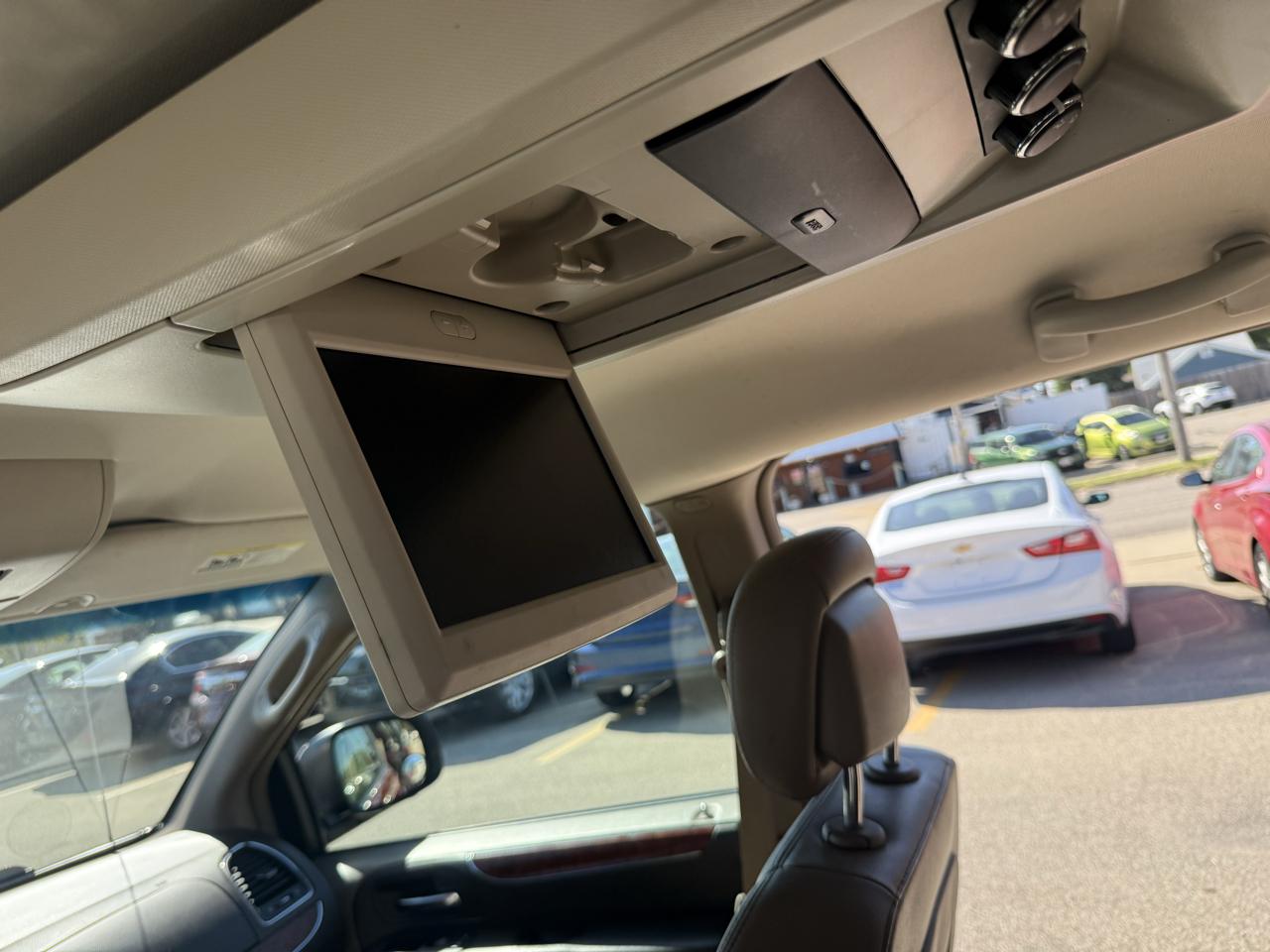 Chrysler Town & Country 4dr Wgn Touring 2014