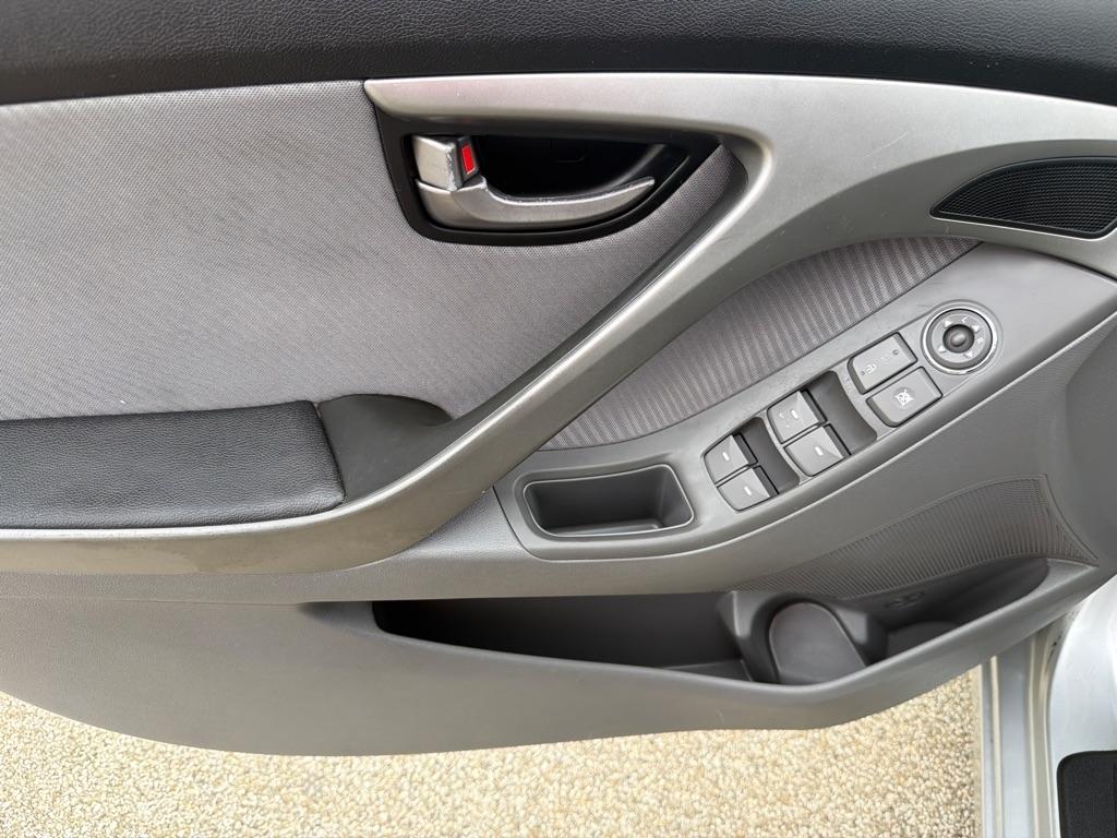 Hyundai Elantra 4dr Sdn Auto GLS (Alabama Plant) 2012